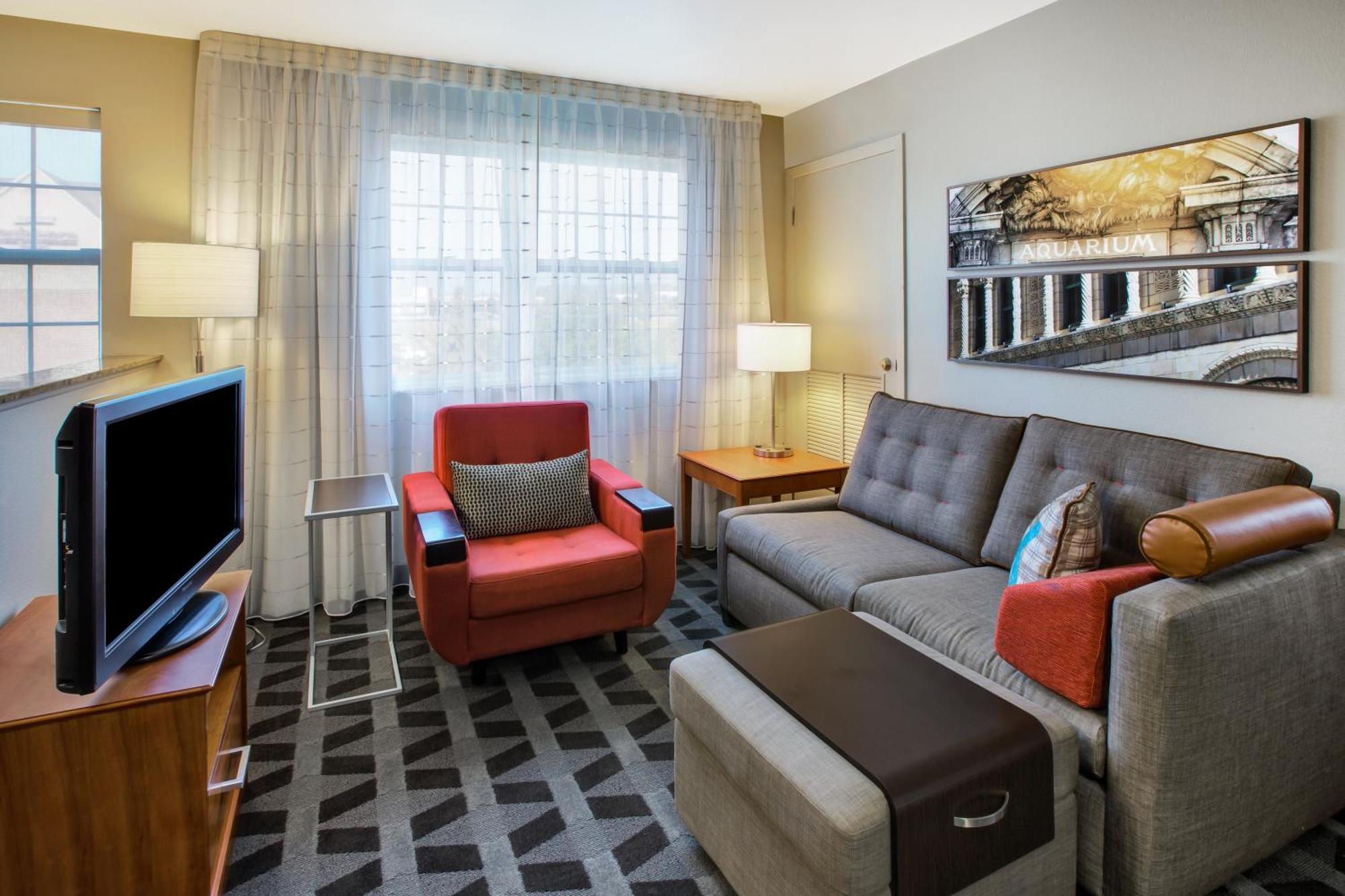 Towneplace Suites Detroit Стърлинг Хайтс Екстериор снимка